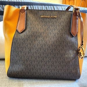 Michael kors hand bag and wallet